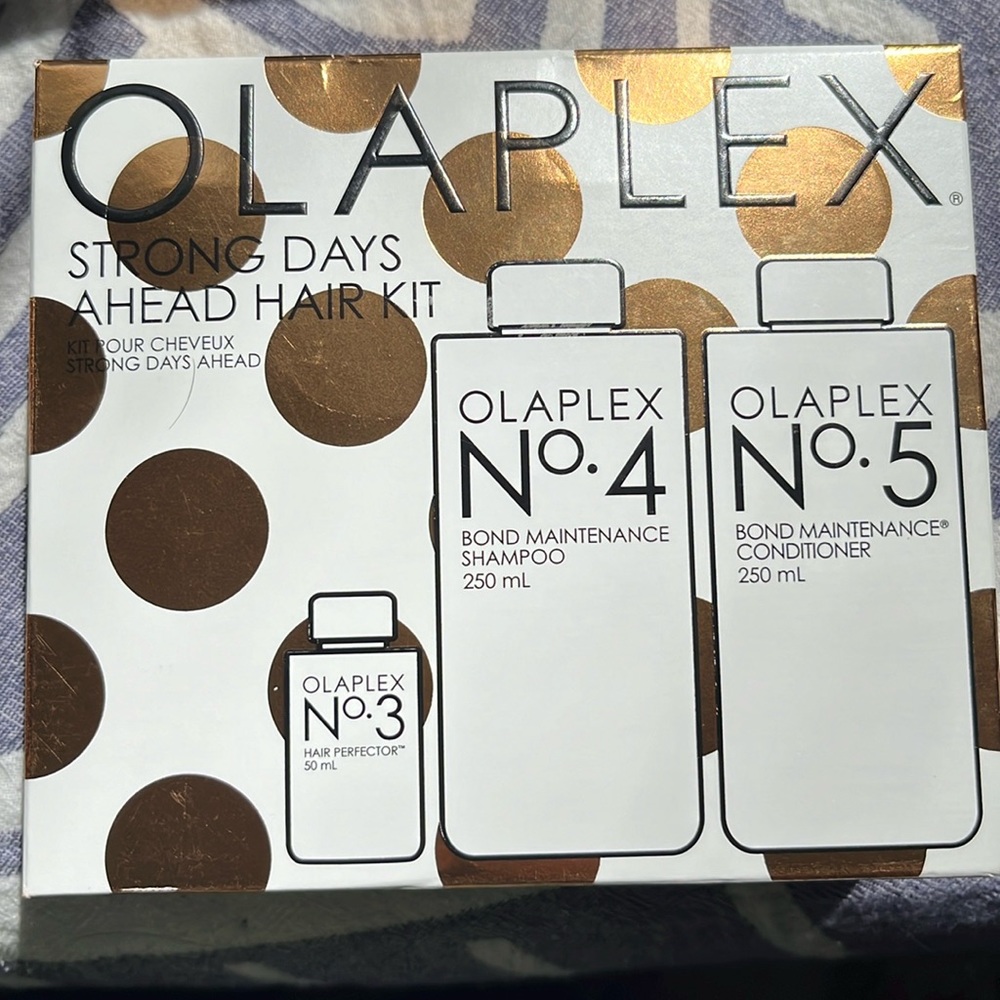 Olaplex Strong Days Ahead Kit